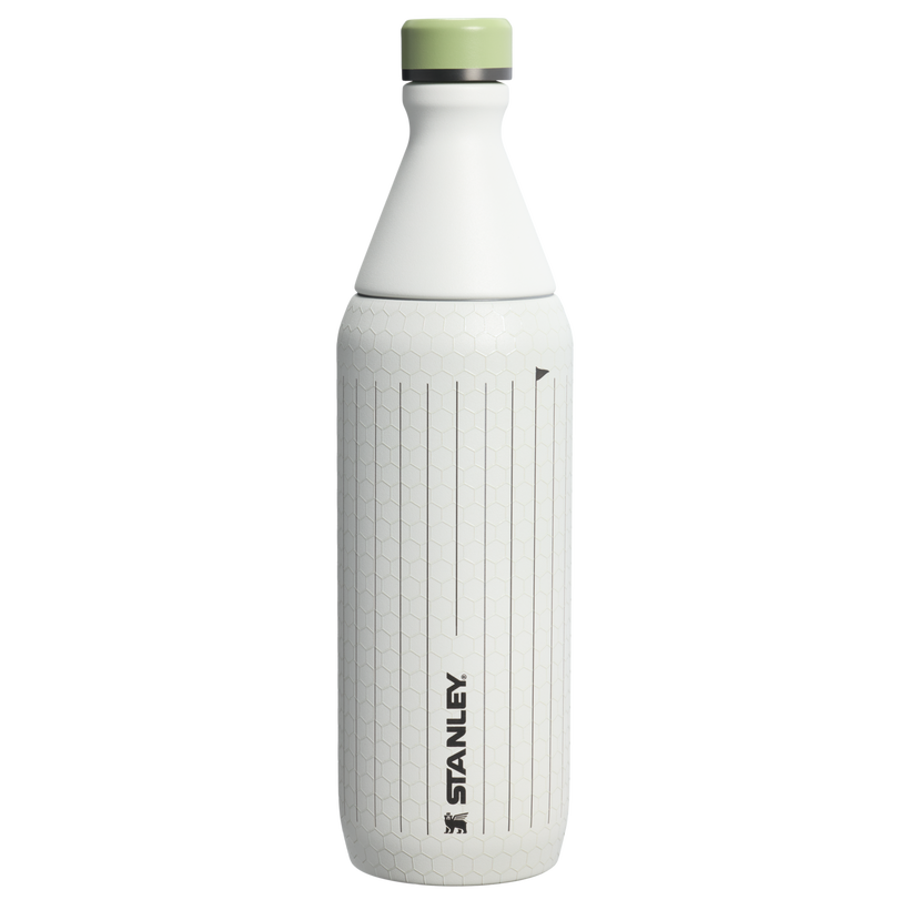 The Stanley 1913 x Nelly Korda All Day Slim Bottle - Easy Clean Bright - Modern Travel Carry Use